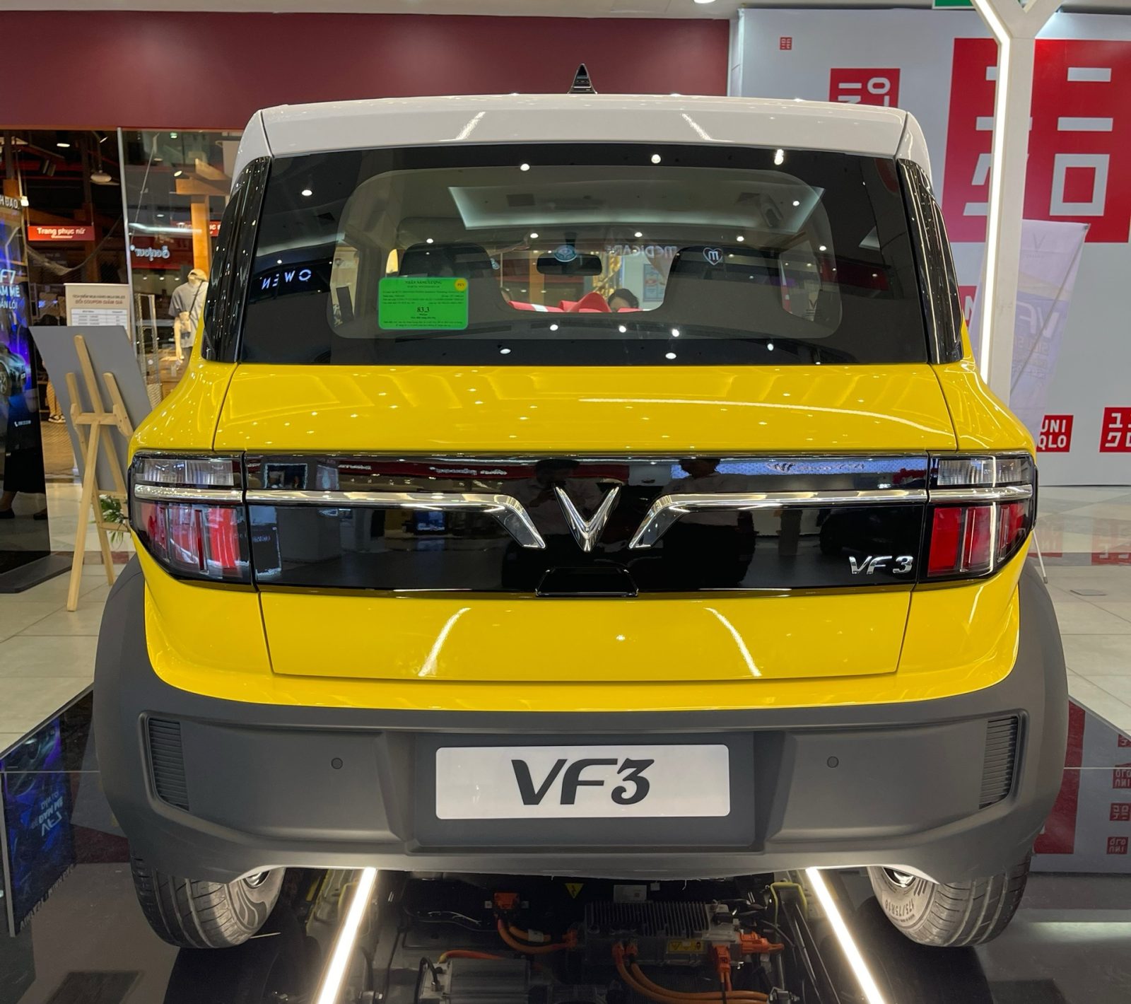 đuôi xe vinfast vf3